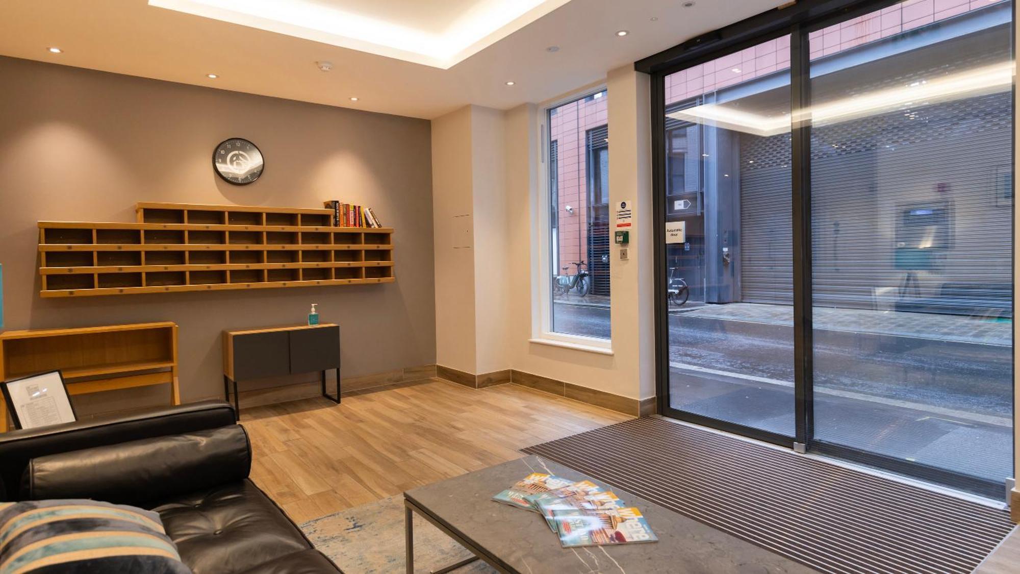 Barbican Serviced Apartments By Lovelystay London Eksteriør bilde